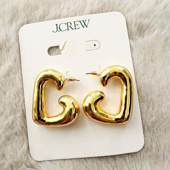 NEW J. Crew Gold Heart Hoop Chunky Lightweight Earrings - Picture 2 of 8